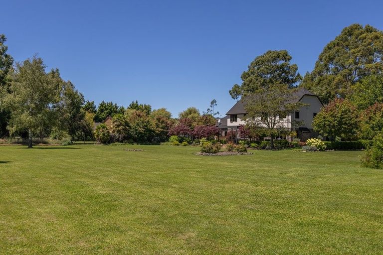 Photo of property in 215 Sparks Road, Hoon Hay, Christchurch, 8025
