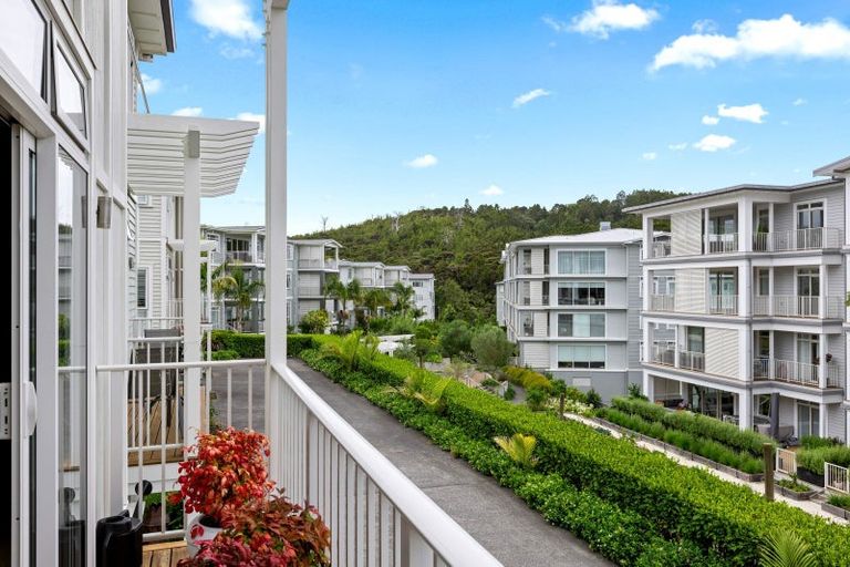 Photo of property in 130 Landmark Terrace, Orewa, 0931