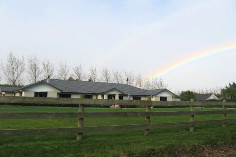 Photo of property in 294 Polson Hill Drive, Aokautere, Palmerston North, 4471