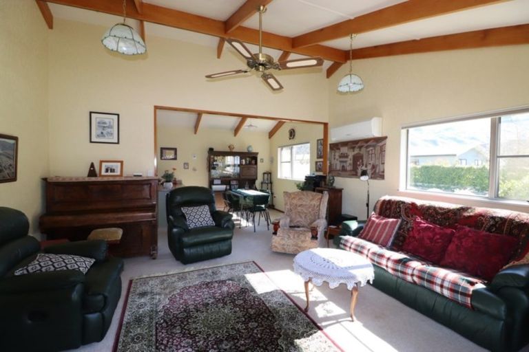 Photo of property in 55 Hazlett Street, Clyde, 9330