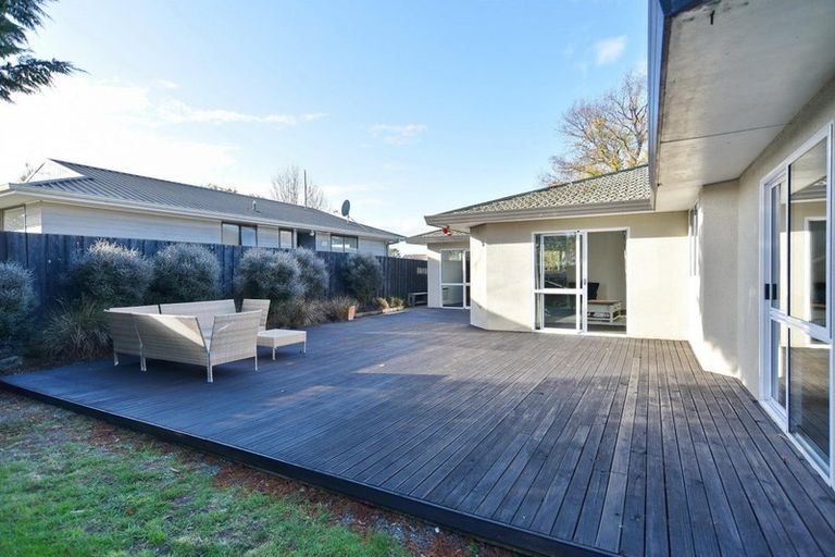 Photo of property in 24 Strachan Place, Rangiora, 7400