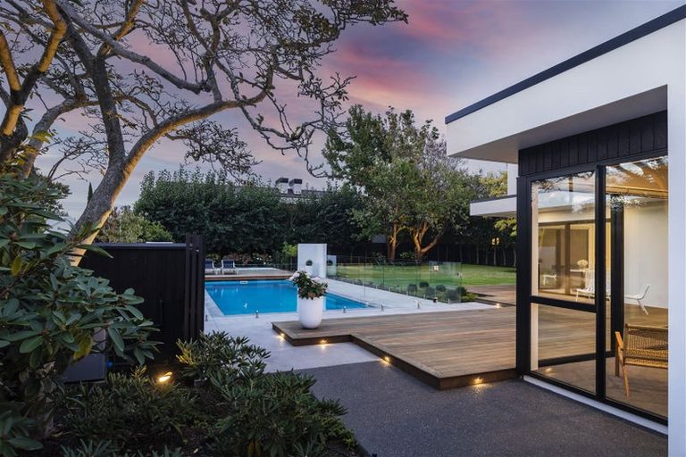 Photo of property in 95 Mays Road, St Albans, Christchurch, 8052