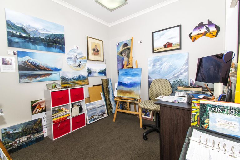 Photo of property in 4 Sunhaven Cove, Cromwell, 9310