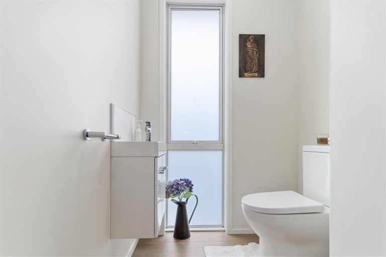 Photo of property in 77 Sandhurst Drive, Papamoa Beach, Papamoa, 3118