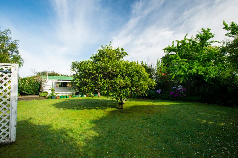 Photo of property in 76 Centennial Crescent, Te Hapara, Gisborne, 4010