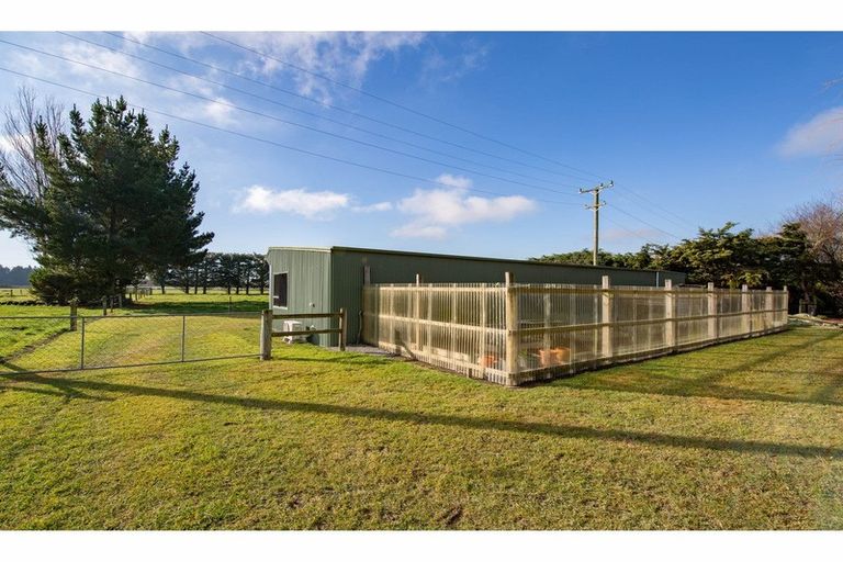 Photo of property in 974 Wolffs Road, West Eyreton, Rangiora, 7476