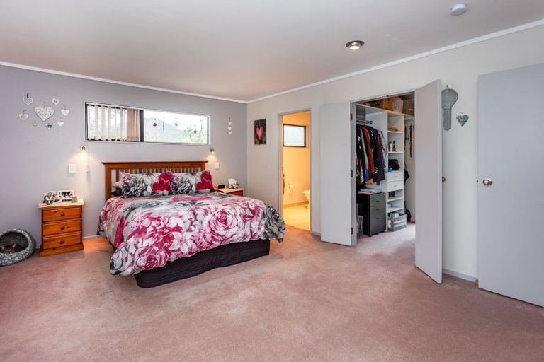 Photo of property in 54 Kon Tiki Road, Whiritoa, Whangamata, 3691