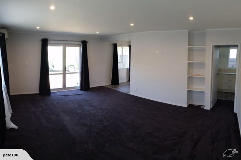 Photo of property in 12a Chaucer Road, Hospital Hill, Napier, 4110