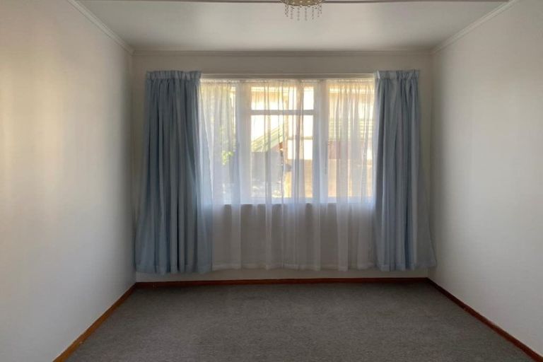 Photo of property in 14 Trevethick Grove, Woburn, Lower Hutt, 5010