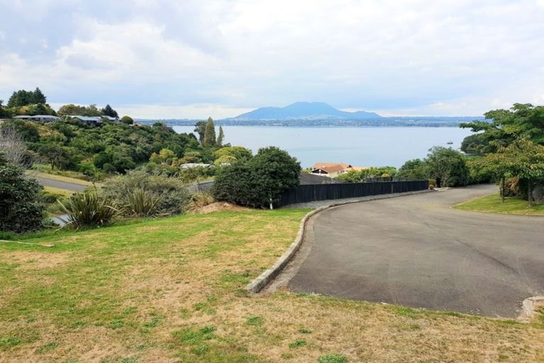 Photo of property in 7 Denmar Rise, Acacia Bay, Taupo, 3330