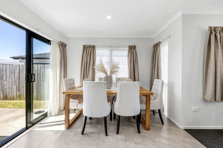 Photo of property in 5 Park Chester Road, Pukekohe, 2120