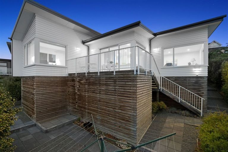Photo of property in 43 Saint Andrews Hill Road, Mount Pleasant, Christchurch, 8081