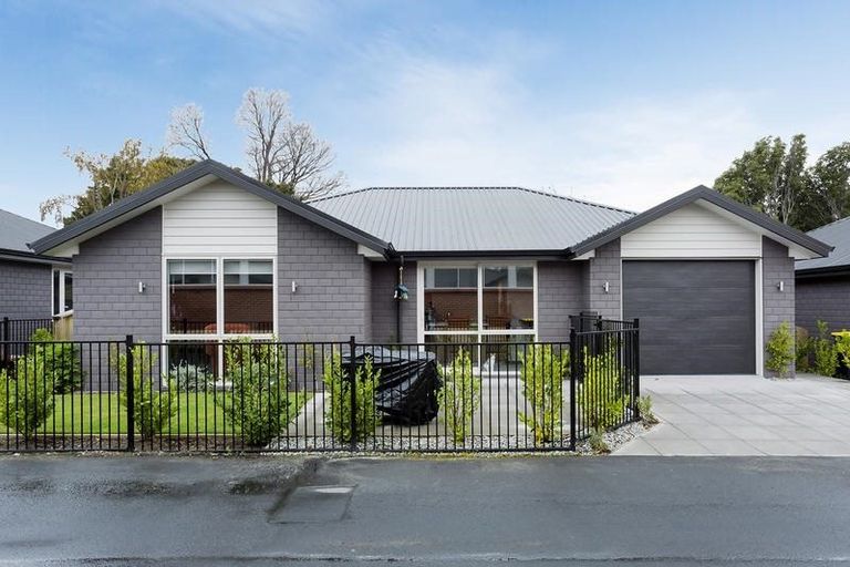 Photo of property in 20b Church Street, Mosgiel, 9024