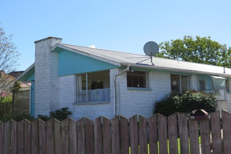 Photo of property in 15 College Road, Parkside, Timaru, 7910