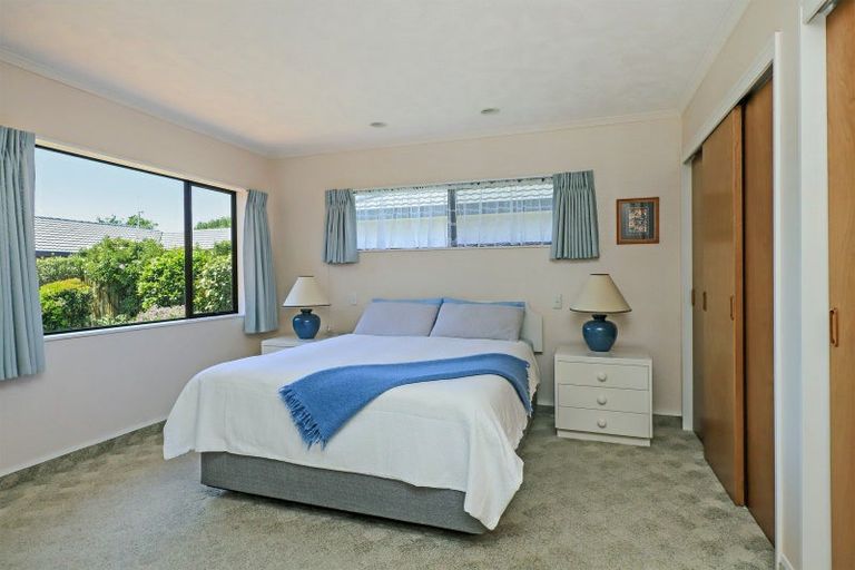Photo of property in 8a Wilton Row, Taradale, Napier, 4112