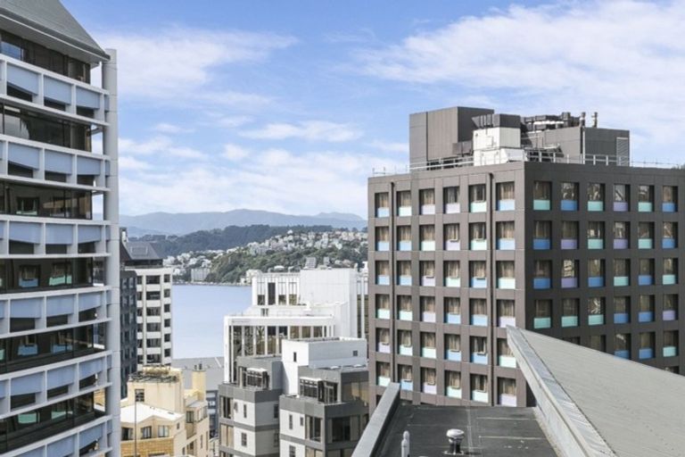Photo of property in Terrace Heights Apartments, 7d/163 The Terrace, Wellington Central, Wellington, 6011