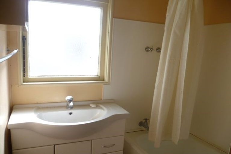 Photo of property in 114 Tenby Street, Wanaka, 9305