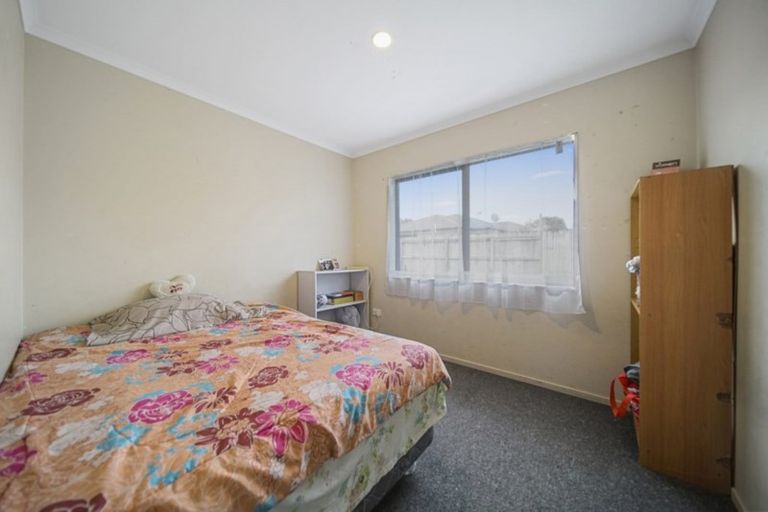 Photo of property in 43a Porchester Road, Papakura, 2110