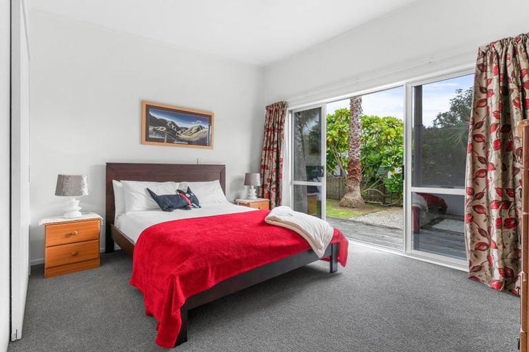 Photo of property in 25 Shoemaker Road, Waipu, 0510