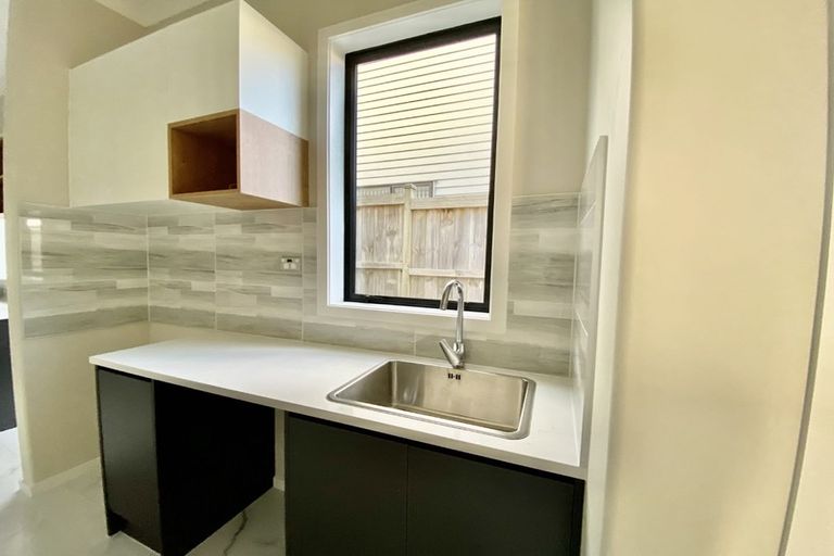 Photo of property in 12 Ballinabreen Road, Flat Bush, Auckland, 2019