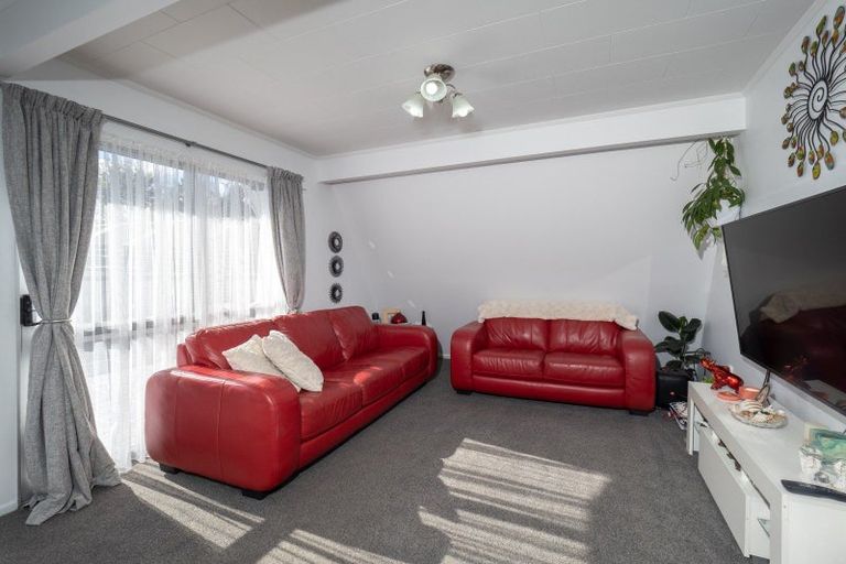 Photo of property in 170 Mcmurdo Street, Tinwald, Ashburton, 7700