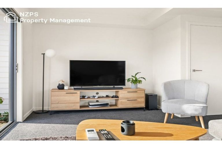 Photo of property in 2/63 Young Street, Saint Kilda, Dunedin, 9012