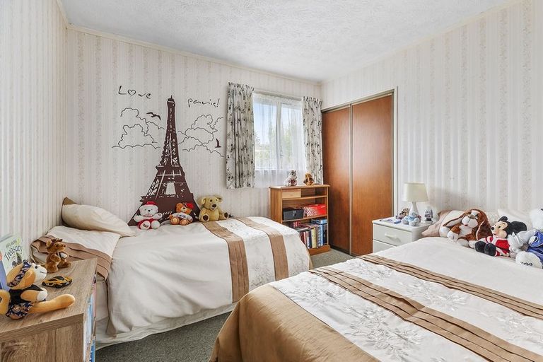 Photo of property in 1/46 Oxford Street, Tawa, Wellington, 5028