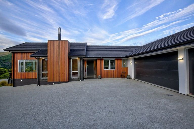 Photo of property in 15 Silverwood Lane, Kawarau Falls, Queenstown, 9300