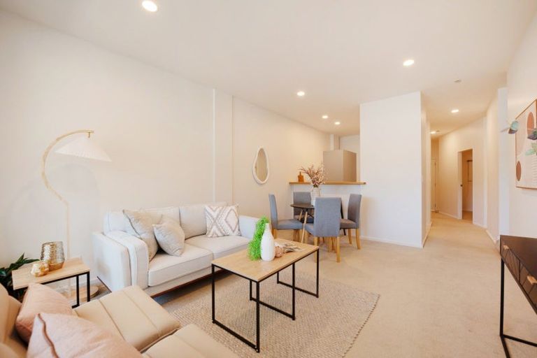 Photo of property in Stadium Garden Flats, 304/107 Thorndon Quay, Pipitea, Wellington, 6011
