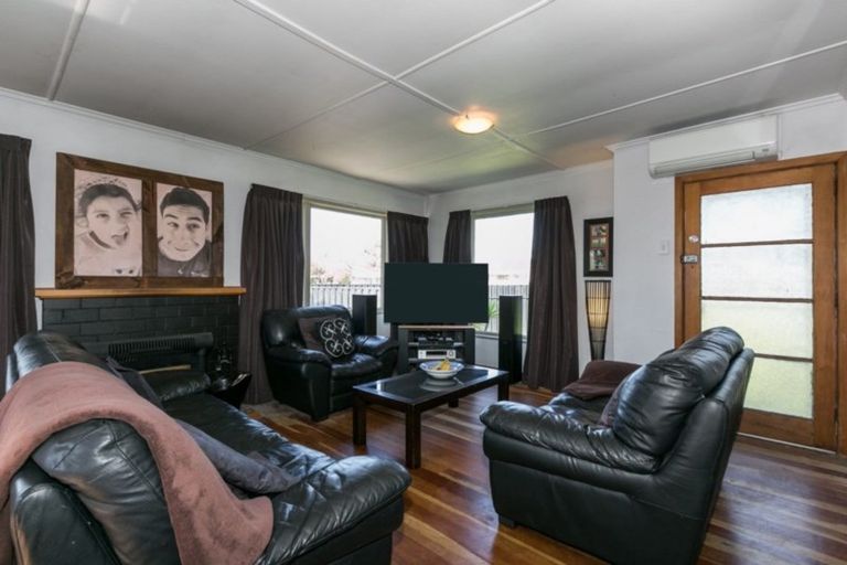 Photo of property in 17 Buckingham Street, Whakatu, Hastings, 4102