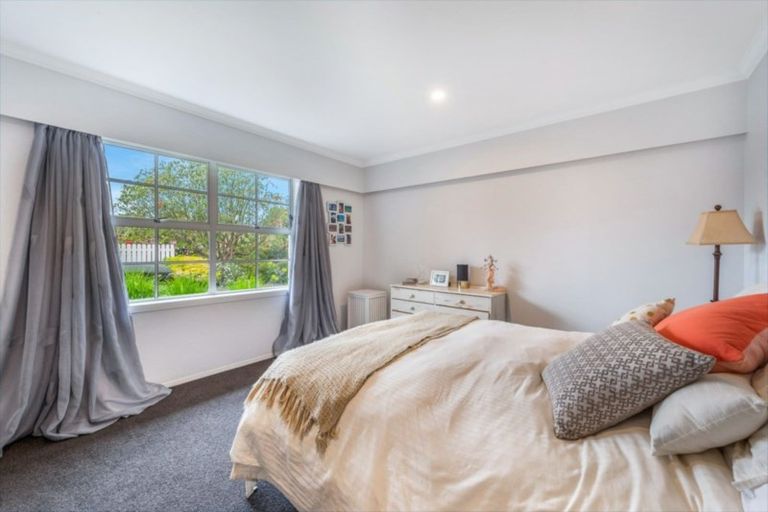 Photo of property in 64 Hooker Avenue, Chedworth, Hamilton, 3210