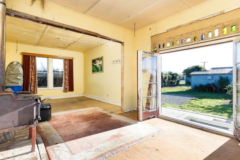 Photo of property in 3 Caernarvon Street, Waimate, 7924