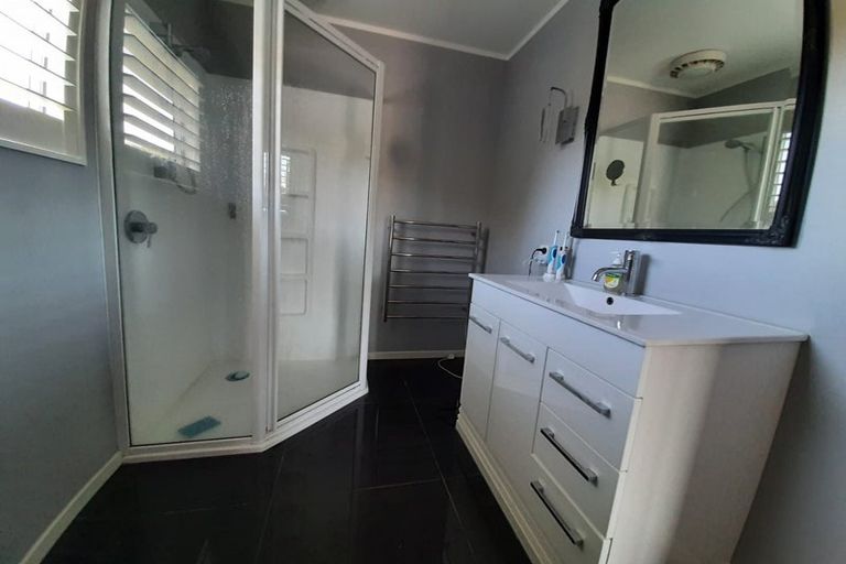 Photo of property in 57 Woodlyn Drive, Karaka, Drury, 2578