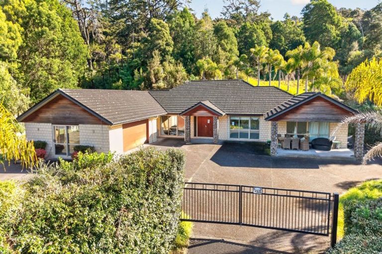 Photo of property in 12 Stevensons Crescent, Albany Heights, Albany, 0793