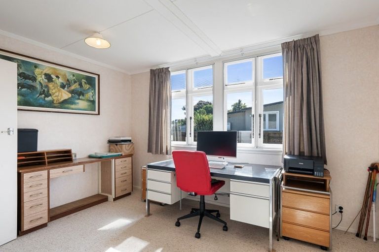 Photo of property in 9 Princes Street, Levin, 5510