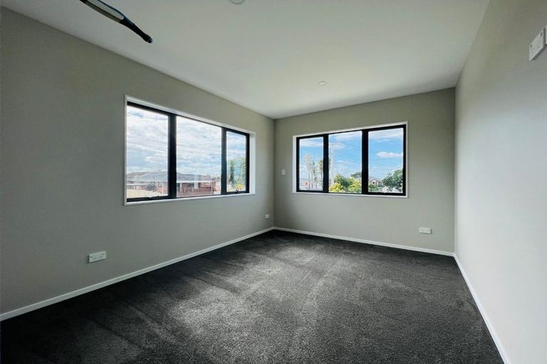 Photo of property in 135a Wallace Road, Papatoetoe, Auckland, 2025