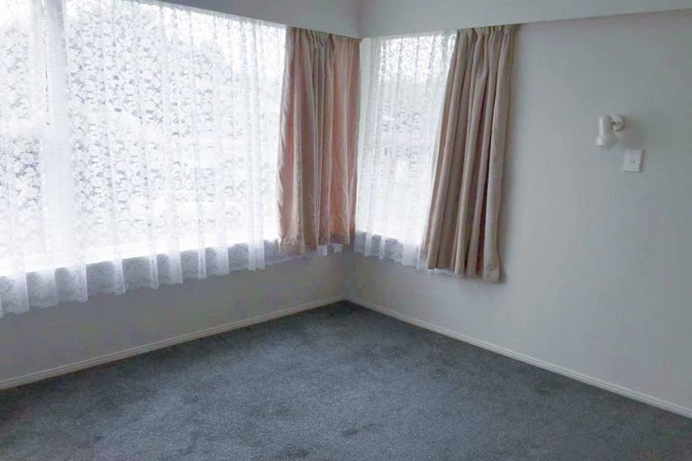 Photo of property in 43 Scenic Drive, Hillpark, Auckland, 2102