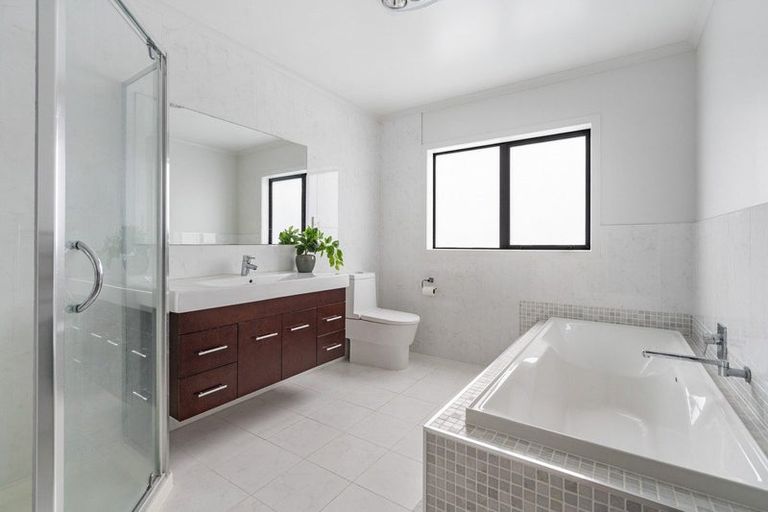 Photo of property in 25 Wiremu Street, Brookfield, Tauranga, 3110