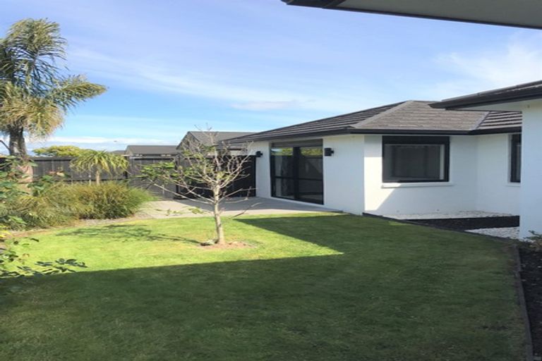 Photo of property in 15 Bree Place, Flagstaff, Hamilton, 3210