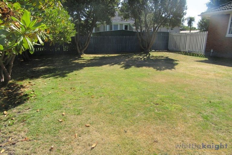 Photo of property in 11 Evatt Street, Bryndwr, Christchurch, 8053