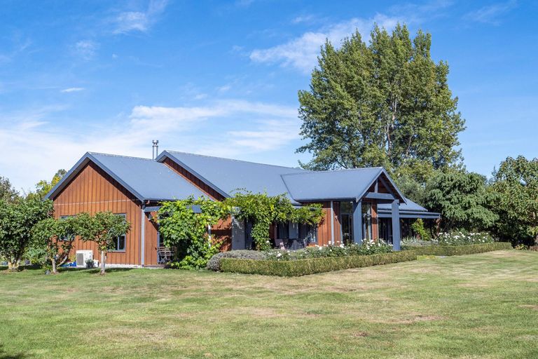 Photo of property in 532 Orari Station Road, Geraldine, 7992