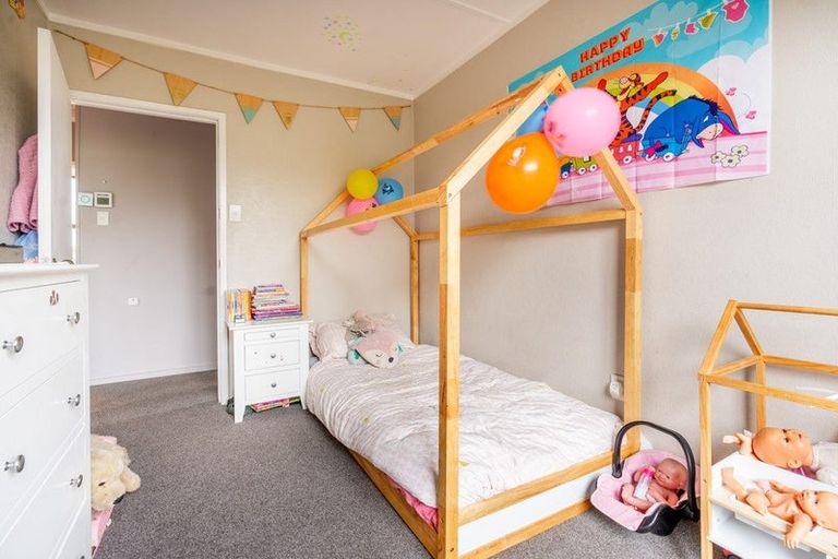 Photo of property in 13 Constitution Avenue, Milton, 9220