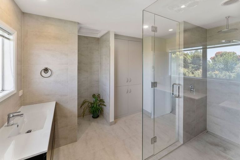 Photo of property in 18 Wastney Terrace, Marybank, Nelson, 7010