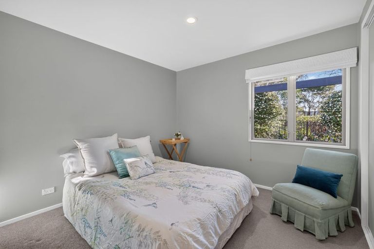 Photo of property in 6 Acorn Close, Waltham, Christchurch, 8023