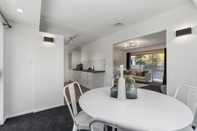 Photo of property in 94 Benmore Avenue, Cloverlea, Palmerston North, 4412