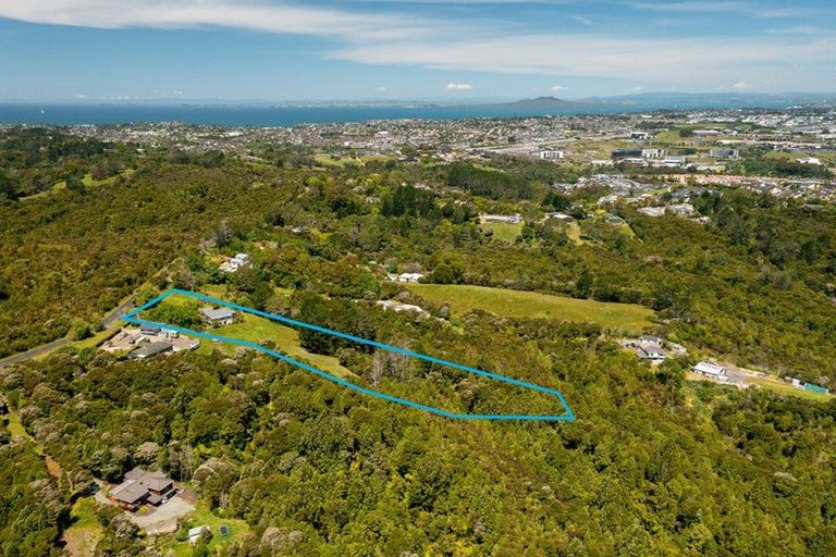 Photo of property in 208 Albany Heights Road, Albany Heights, Albany, 0792