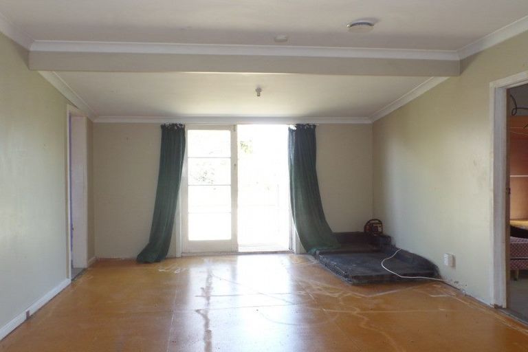 Photo of property in 6 Shelswell Street, Westport, 7825