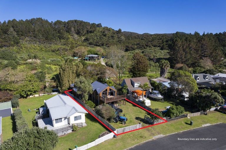 Photo of property in 43 Mako Street, Taupo Bay, Mangonui, 0494