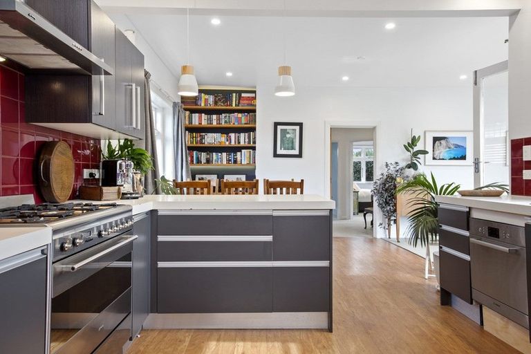 Photo of property in 16 Archer Street, Mairehau, Christchurch, 8013