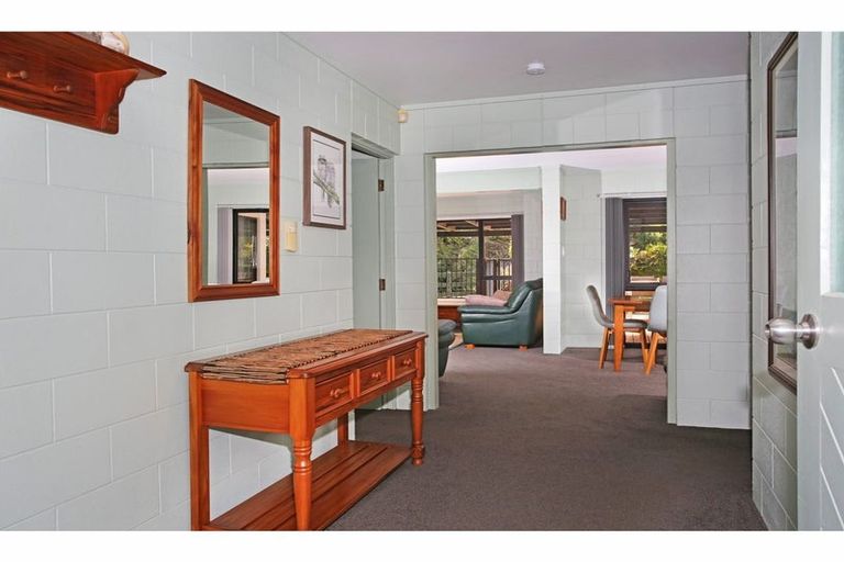 Photo of property in 41 Jack Paterson Road, Opaheke, Papakura, 2584